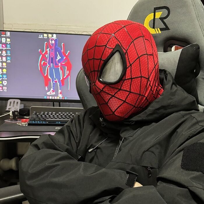 Roleplay Spider-Man’s Mask Movable Mechanical Eyes - Image 3