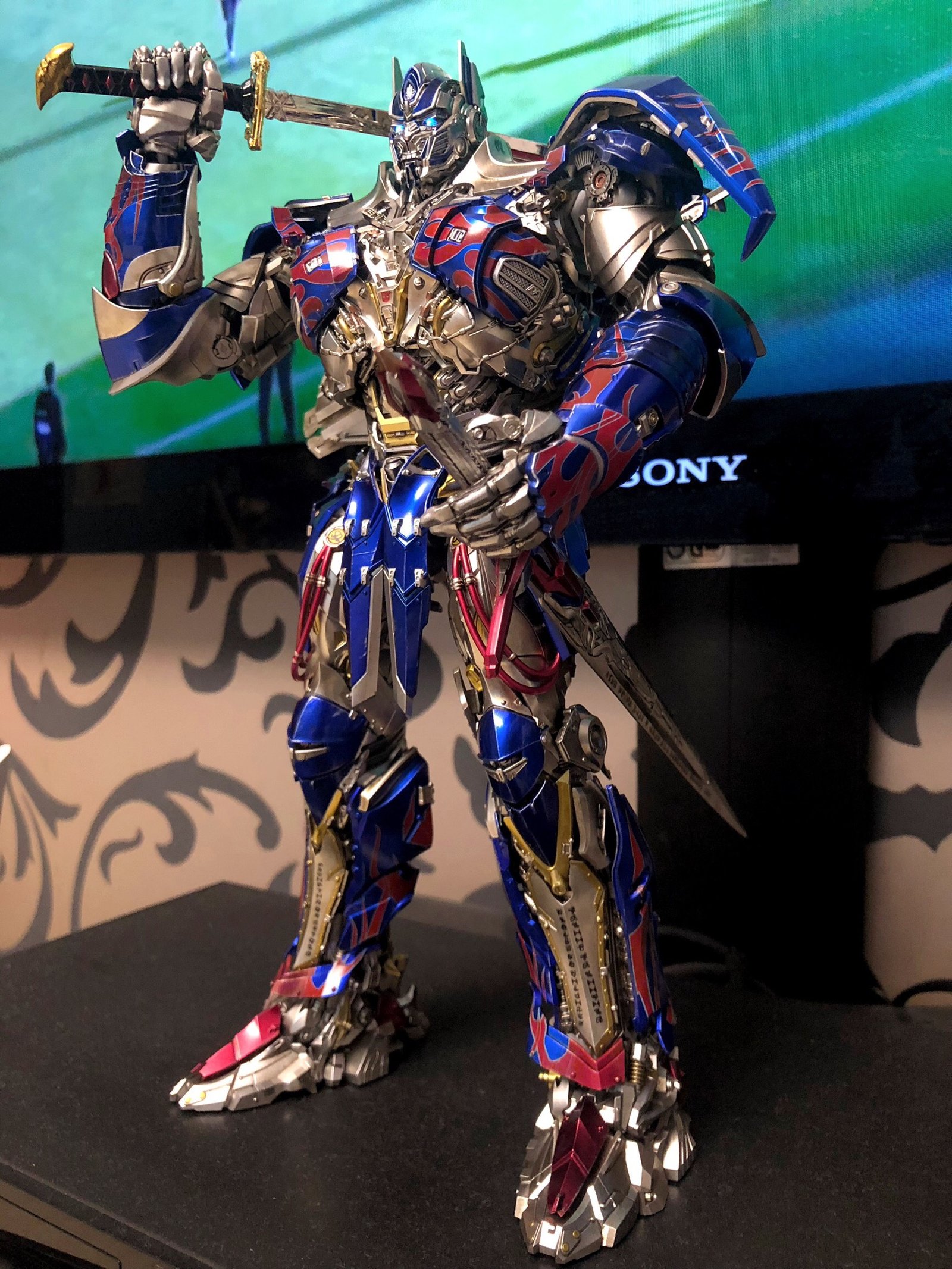 Action Figures Threezero The Last Knight DLX Optimus Prime