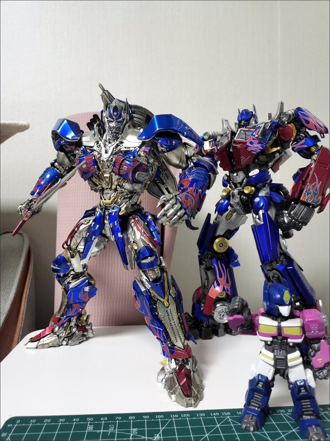 Action Figures Threezero The Last Knight DLX Optimus Prime