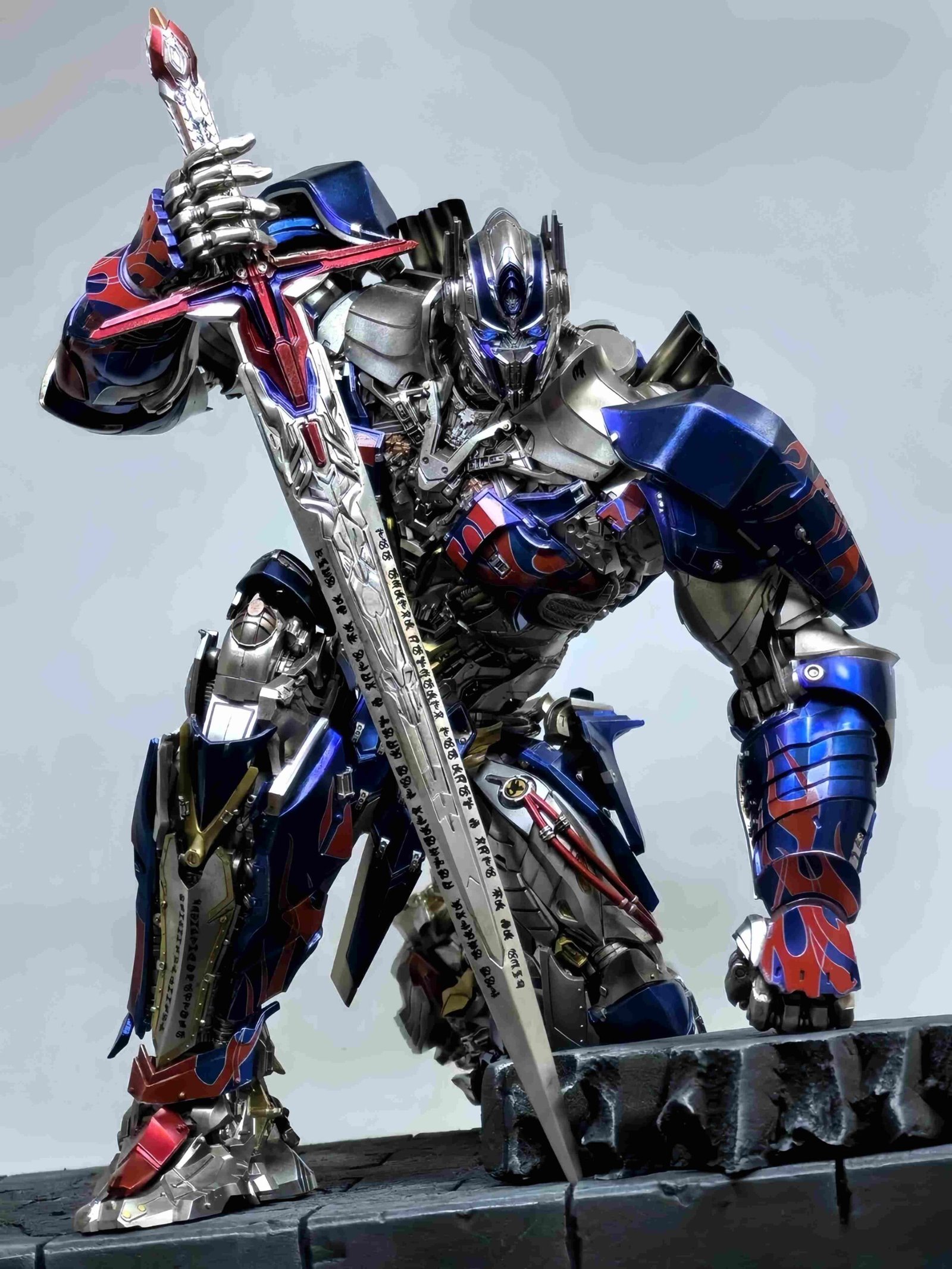 Action Figures Threezero The Last Knight DLX Optimus Prime
