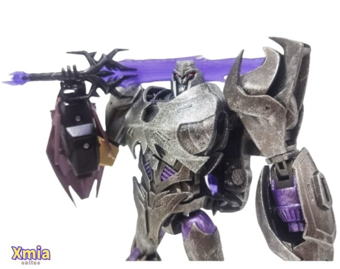 Transformers toys APC Toys APC-004 Dark Master TFP Megatron Battle Damaged Version