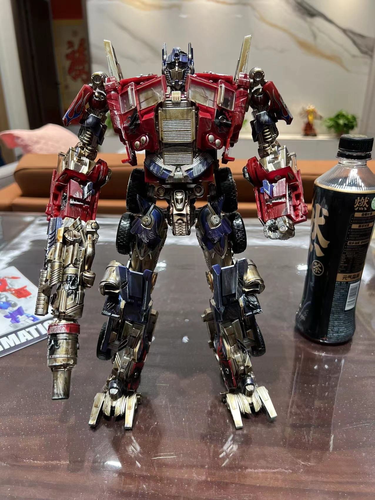 Transformers toys Aoyi Mech H6003-6 Optimus Prime Repainted Battle-Damaged Version