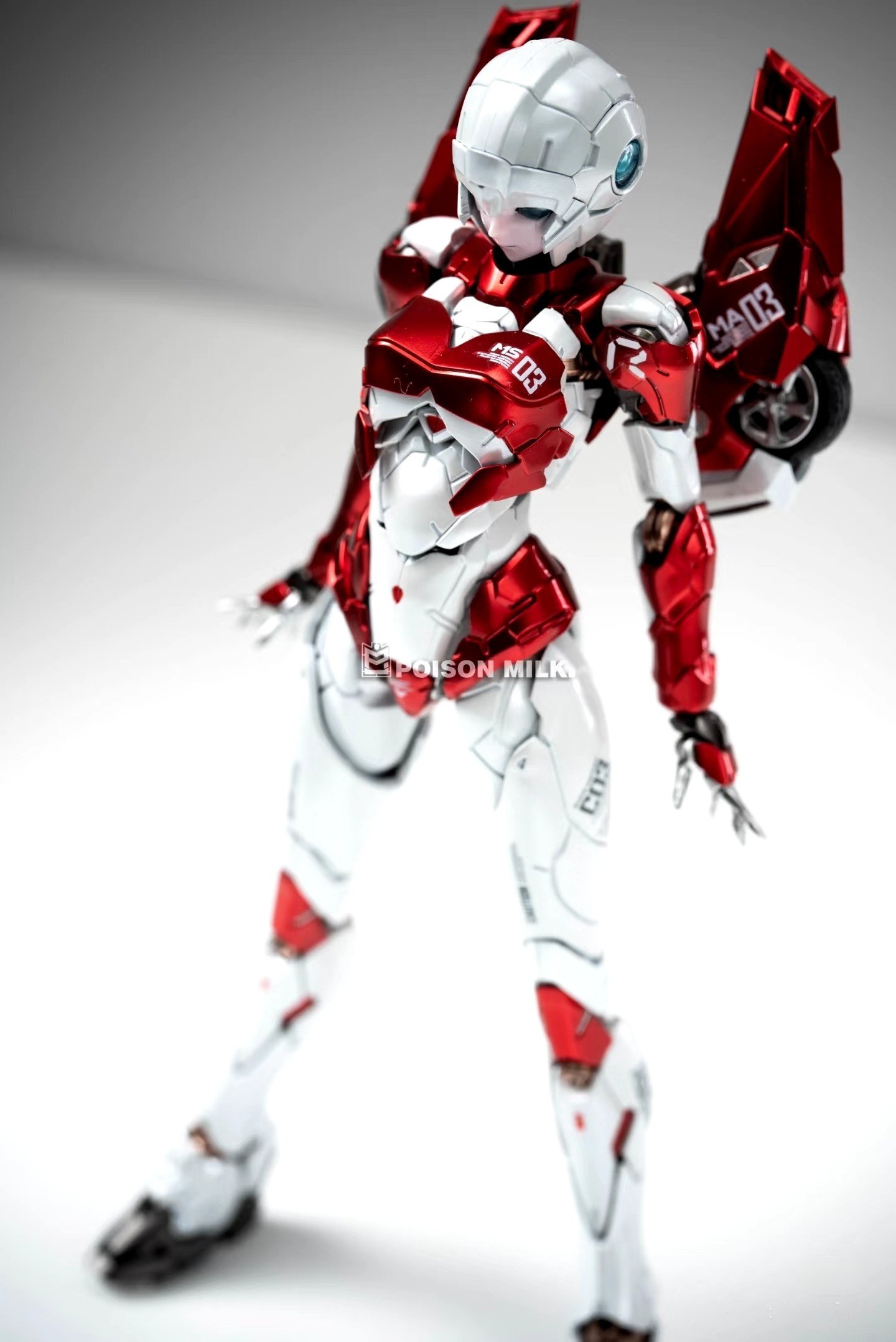 Action Figure Sen-Ti-Nel Arcee Red&white color version