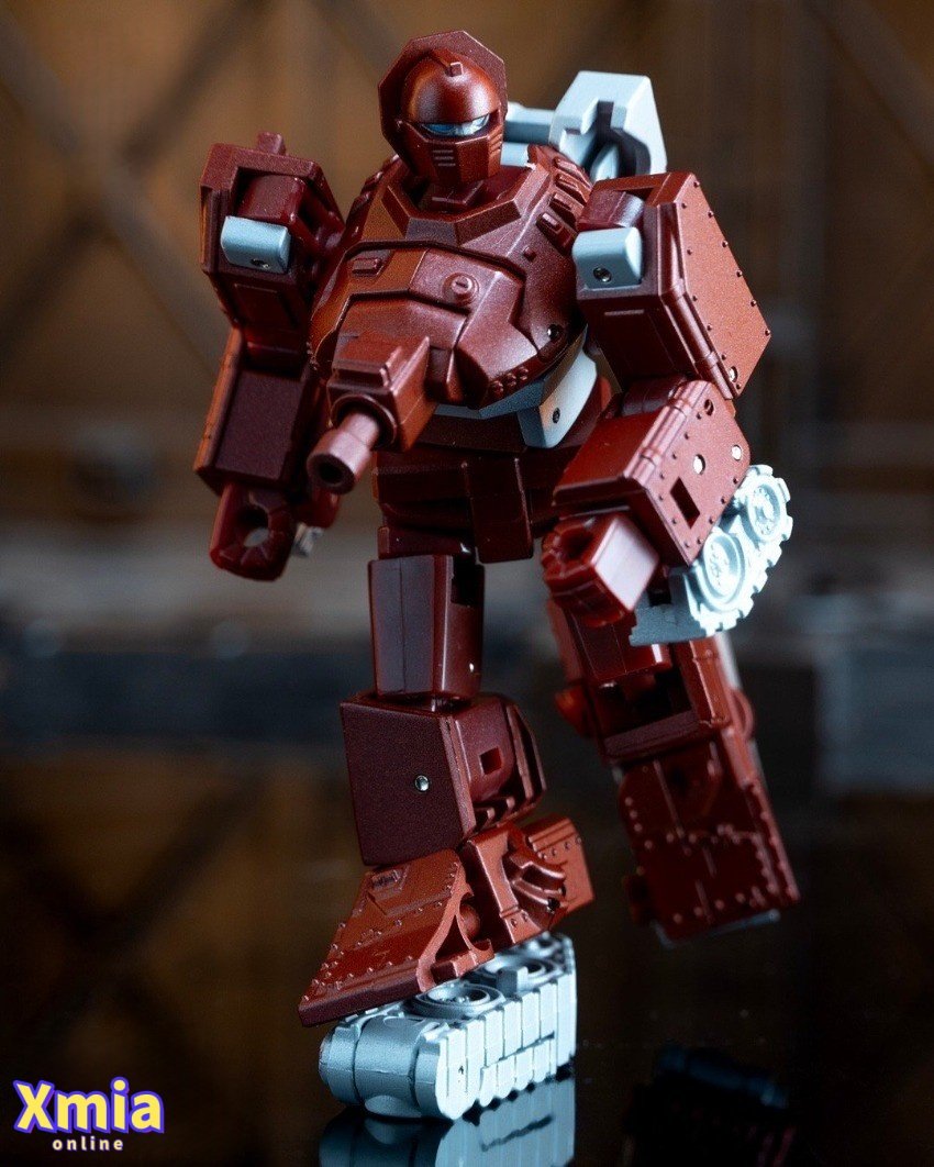 Transformers toy NewAge H70 Oddball Warpath