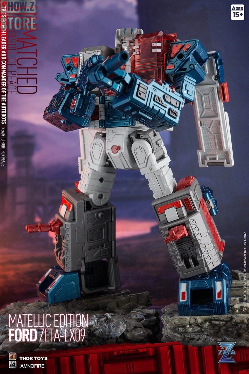 Transformers toy Zeta Toys EX-09 Ford Fortress Maximus Metallic Version
