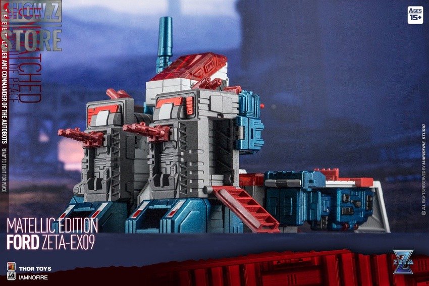 Transformers toy Zeta Toys EX-09 Ford Fortress Maximus Metallic Version