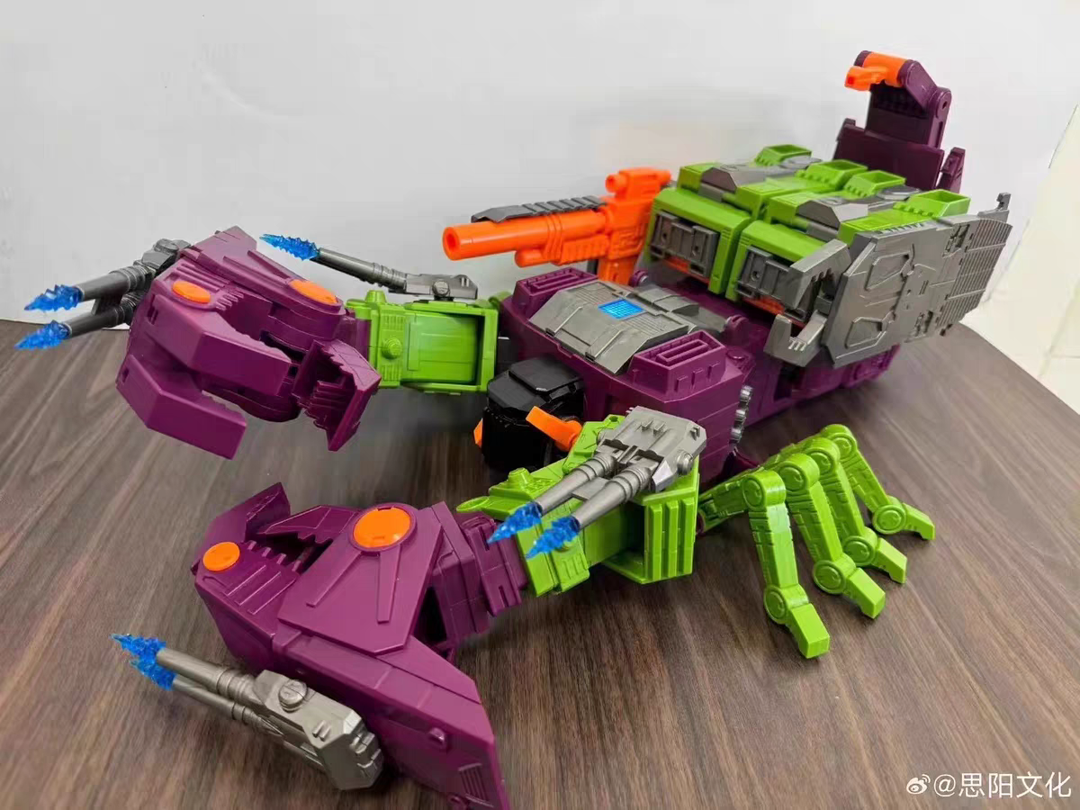 Transformers toys Siyang Culture Y-C002 Heidelberg Scorponok