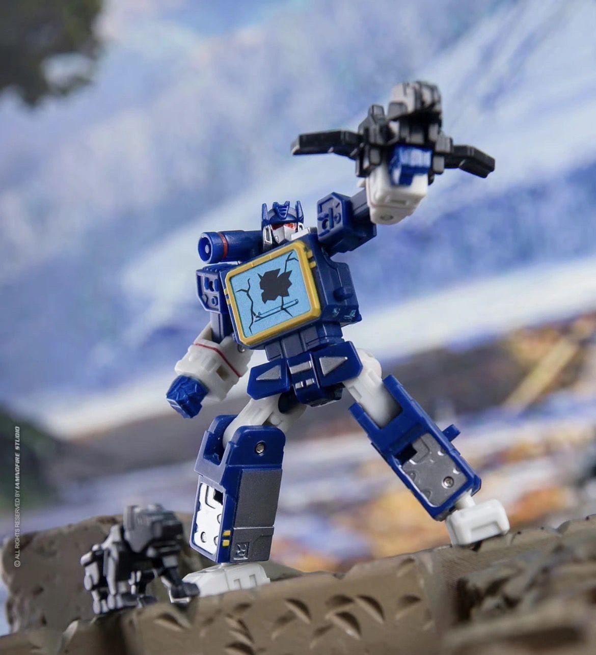 Transformers toy Dr.Wu & Mechanic Studio DW-E02 Monitor Soundwave & DW-E16 Sound Master Blaster Set of 2