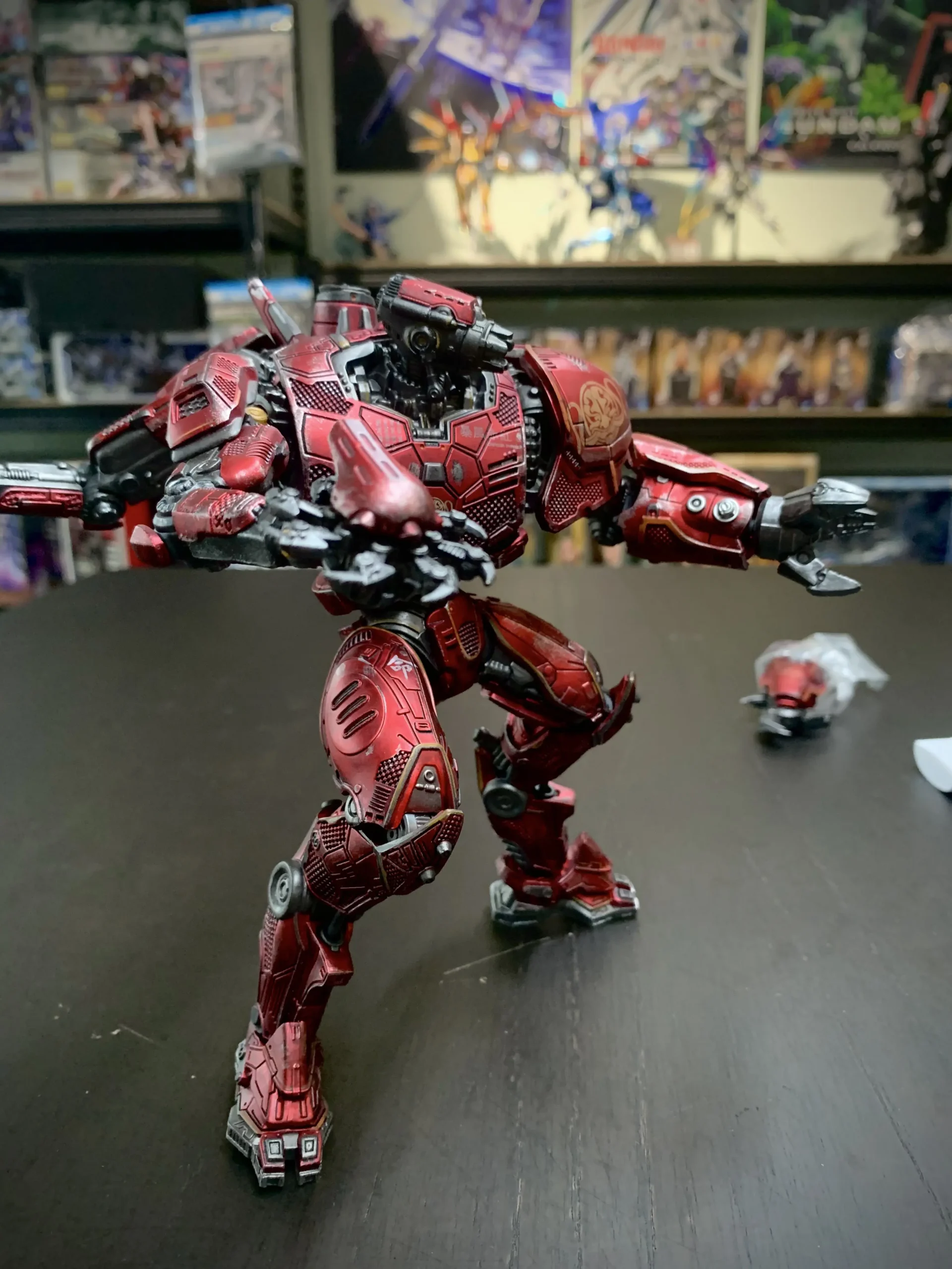 Action Figure LingJiHun Pacific Rim Crimson Typhoon
