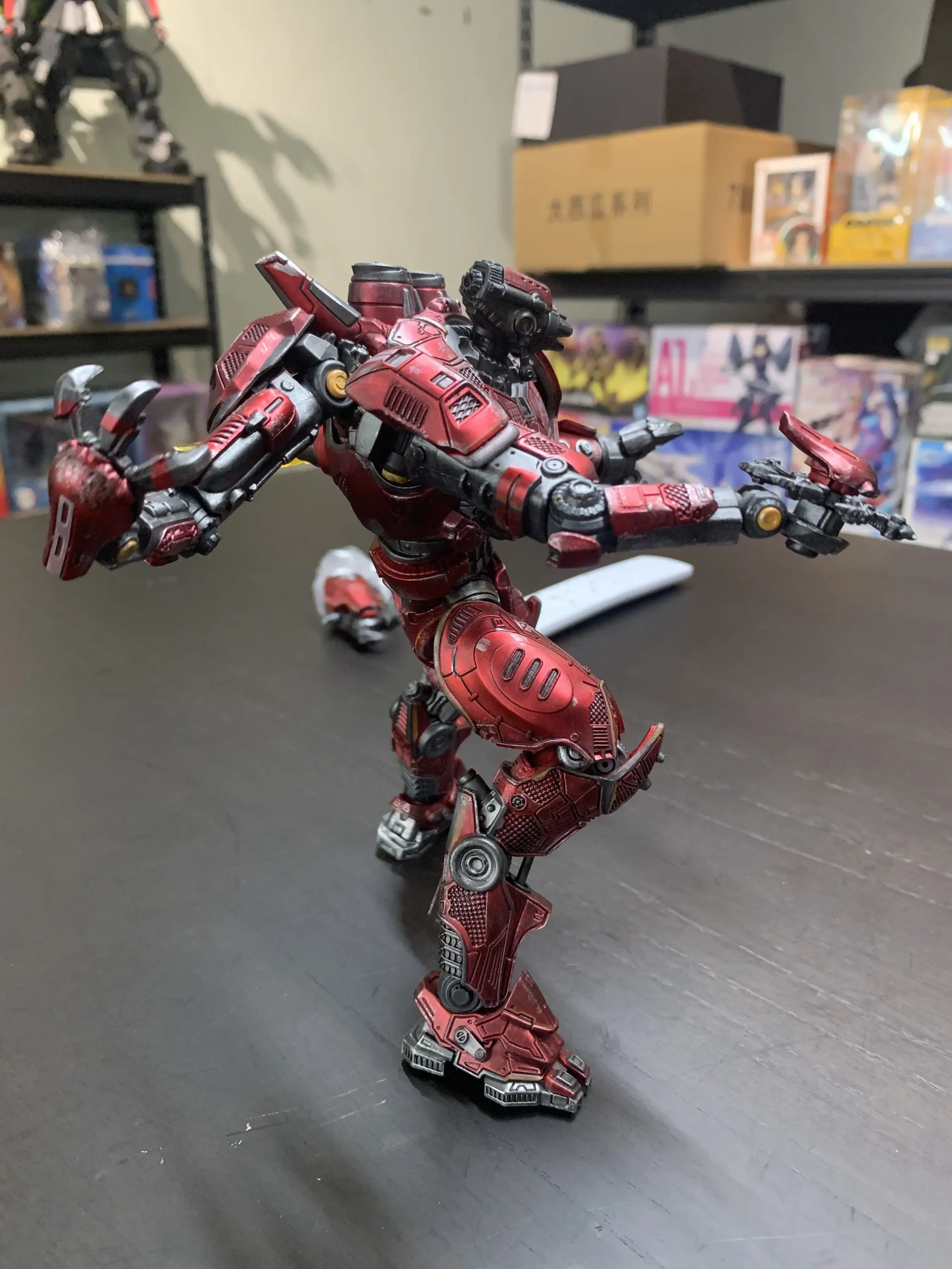 Action Figure LingJiHun Pacific Rim Crimson Typhoon