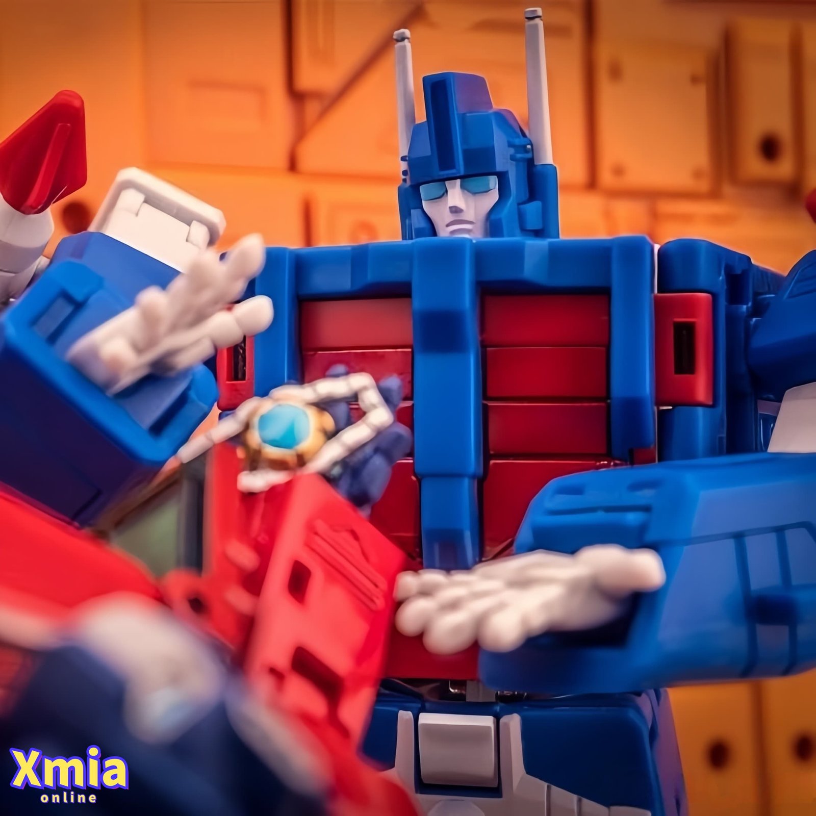 Transformers toys Newage H27W Conquest & H28 Ultra Magnus