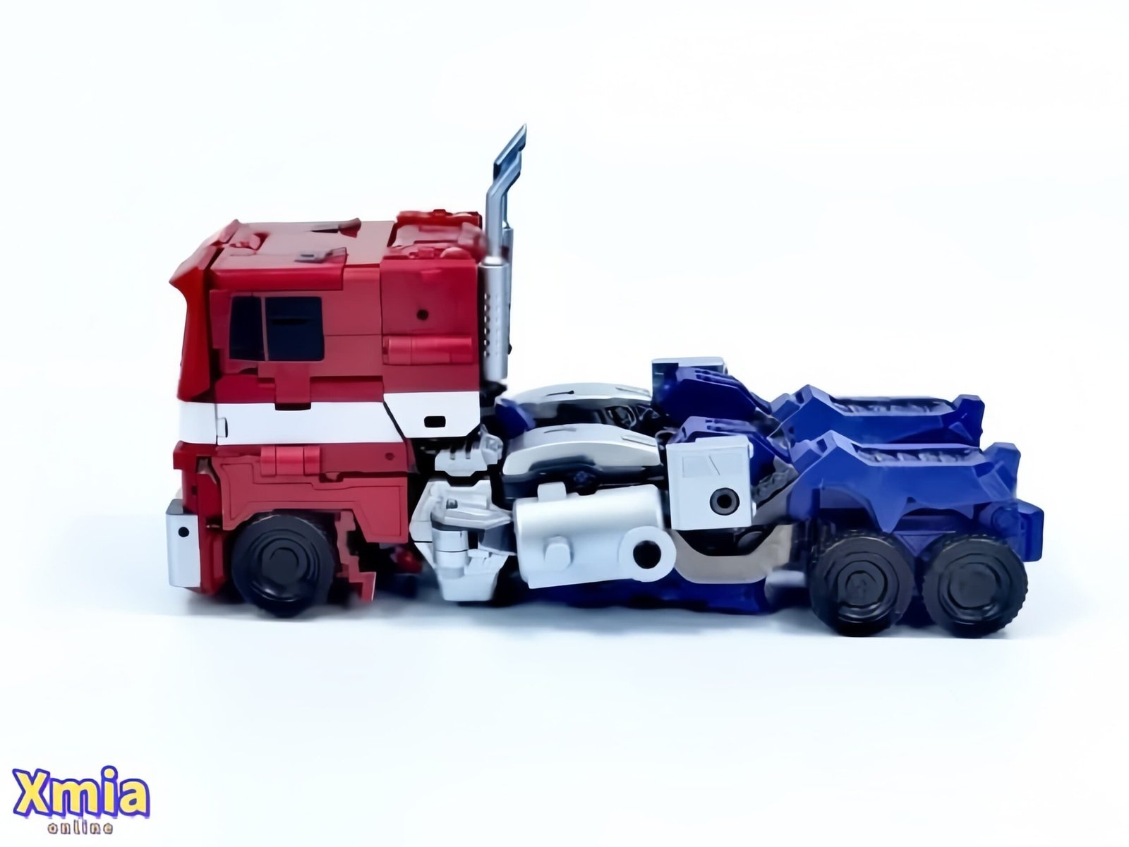 Transformers toy Lucky Cat SSR 01 Bumblebee Movie Optimus Prime