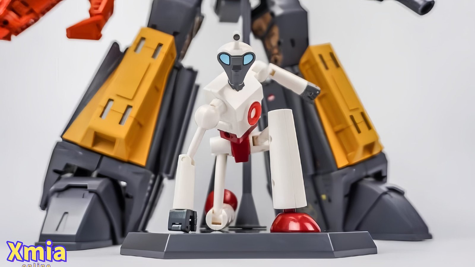 Transformers toy Weijiang L8095