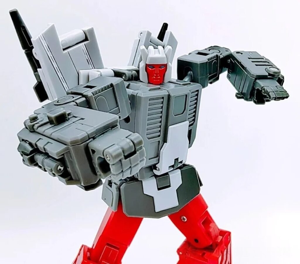 Transformers Toy Review: "Mechanic Toys' Small-Scale Onslaught – When Was the Last Time This Character Got a Toy?"