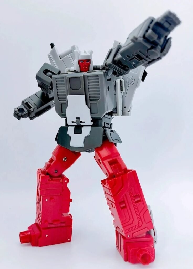 Transformers Toy Review: "Mechanic Toys' Small-Scale Onslaught – When Was the Last Time This Character Got a Toy?"