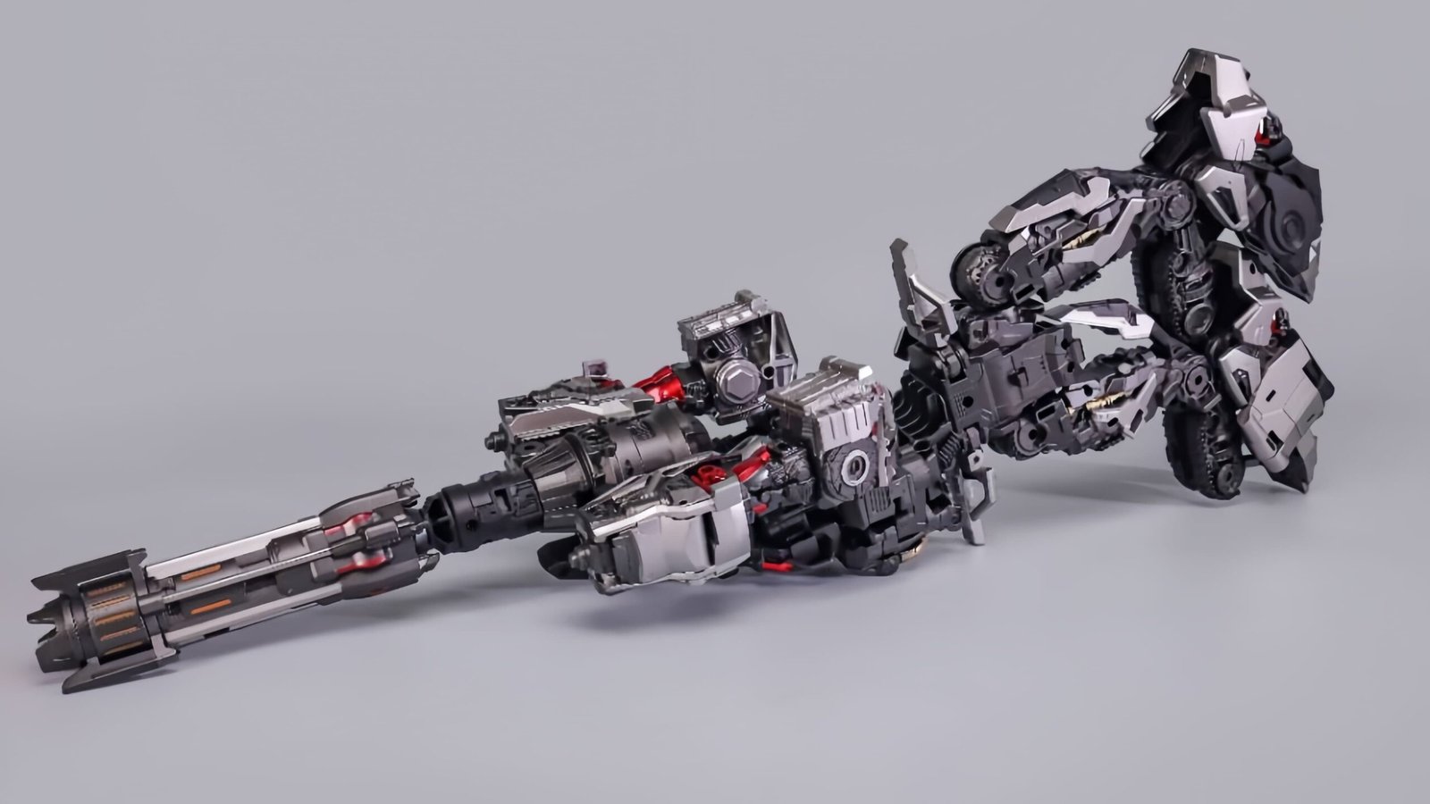 Transformers toy TC01 Megatron SS109-6601 Enlarged Version