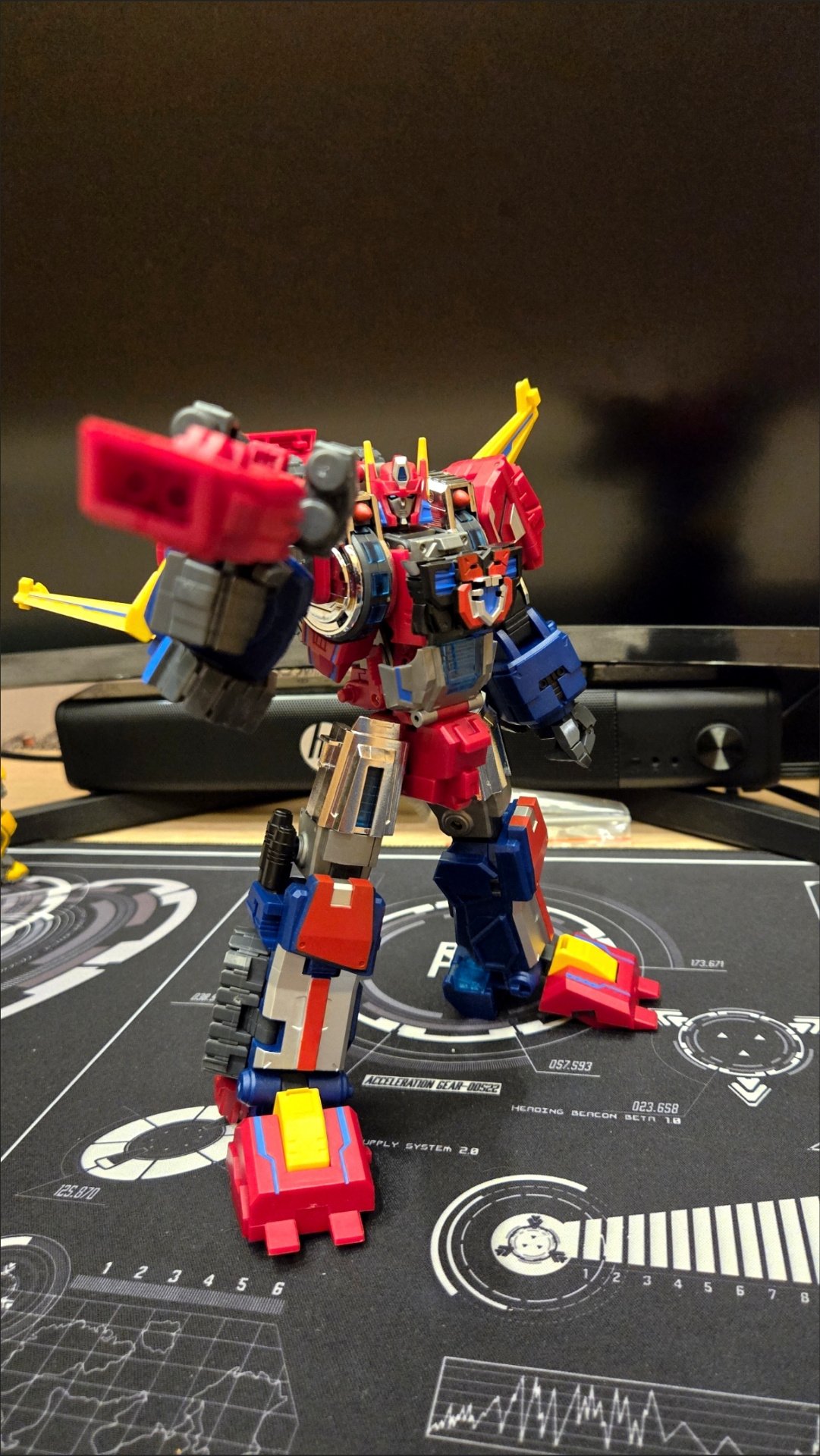 Transformers toy Fansproject Warbot WB008 Trianix Alpha Roadfire