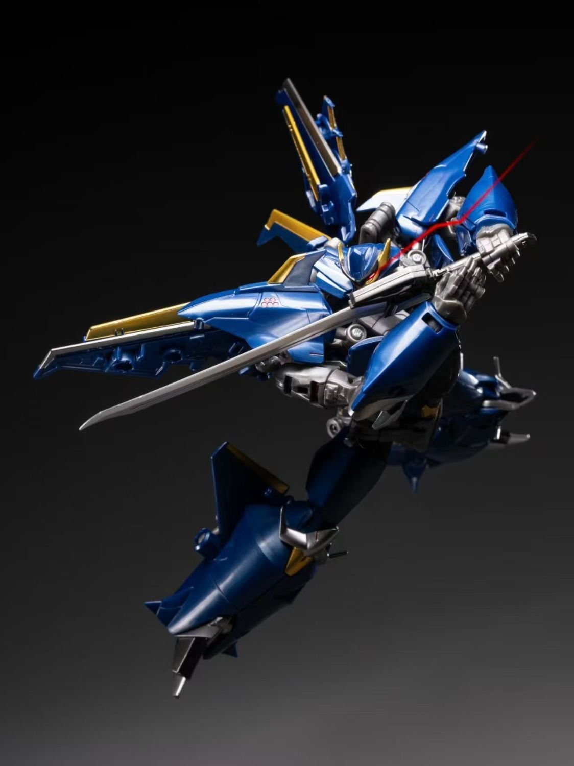 APC Toys Transformers Prime APC Gale Dreadwing