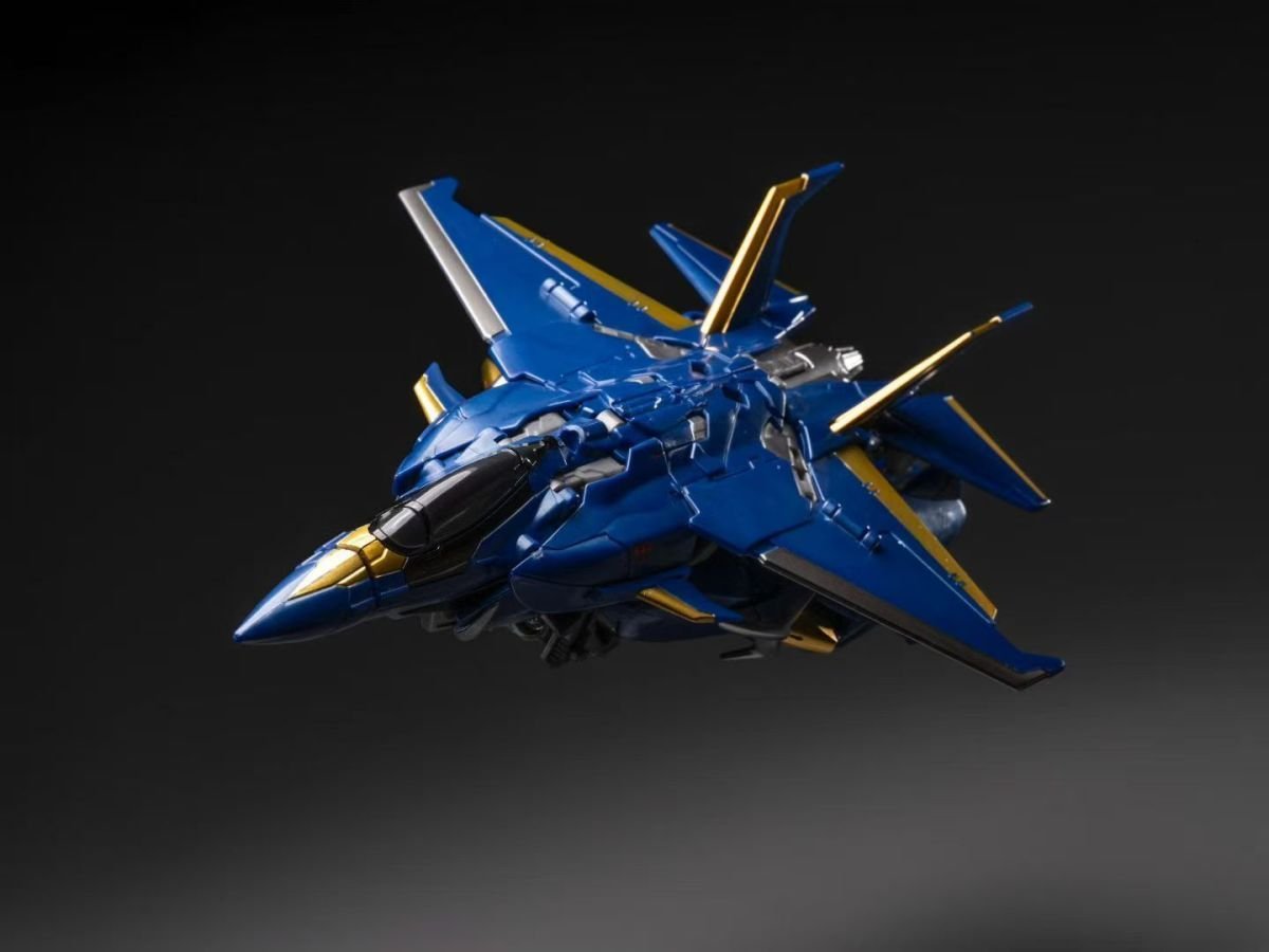 APC Toys Transformers Prime APC Gale Dreadwing