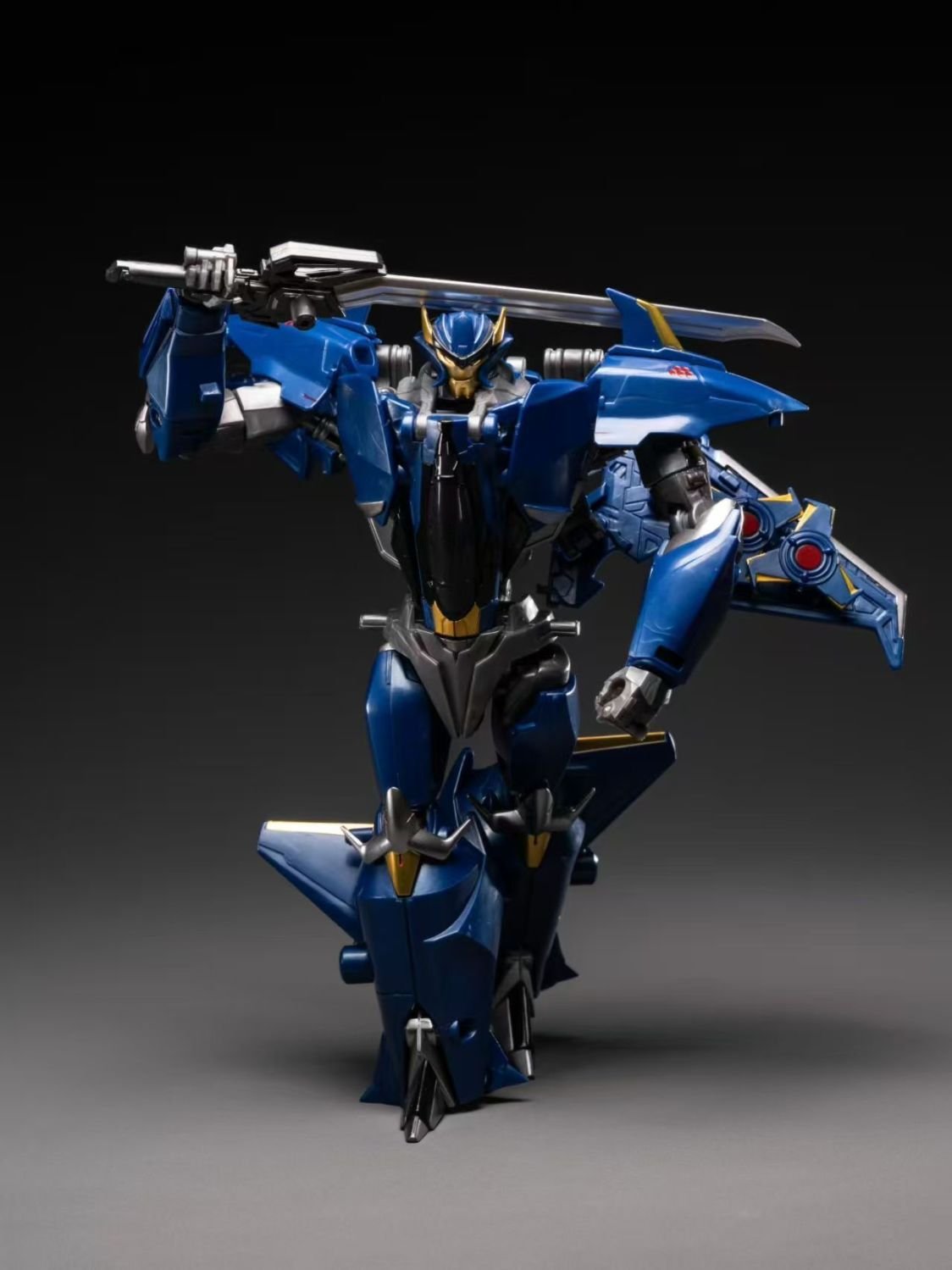 APC Toys Transformers Prime APC Gale Dreadwing