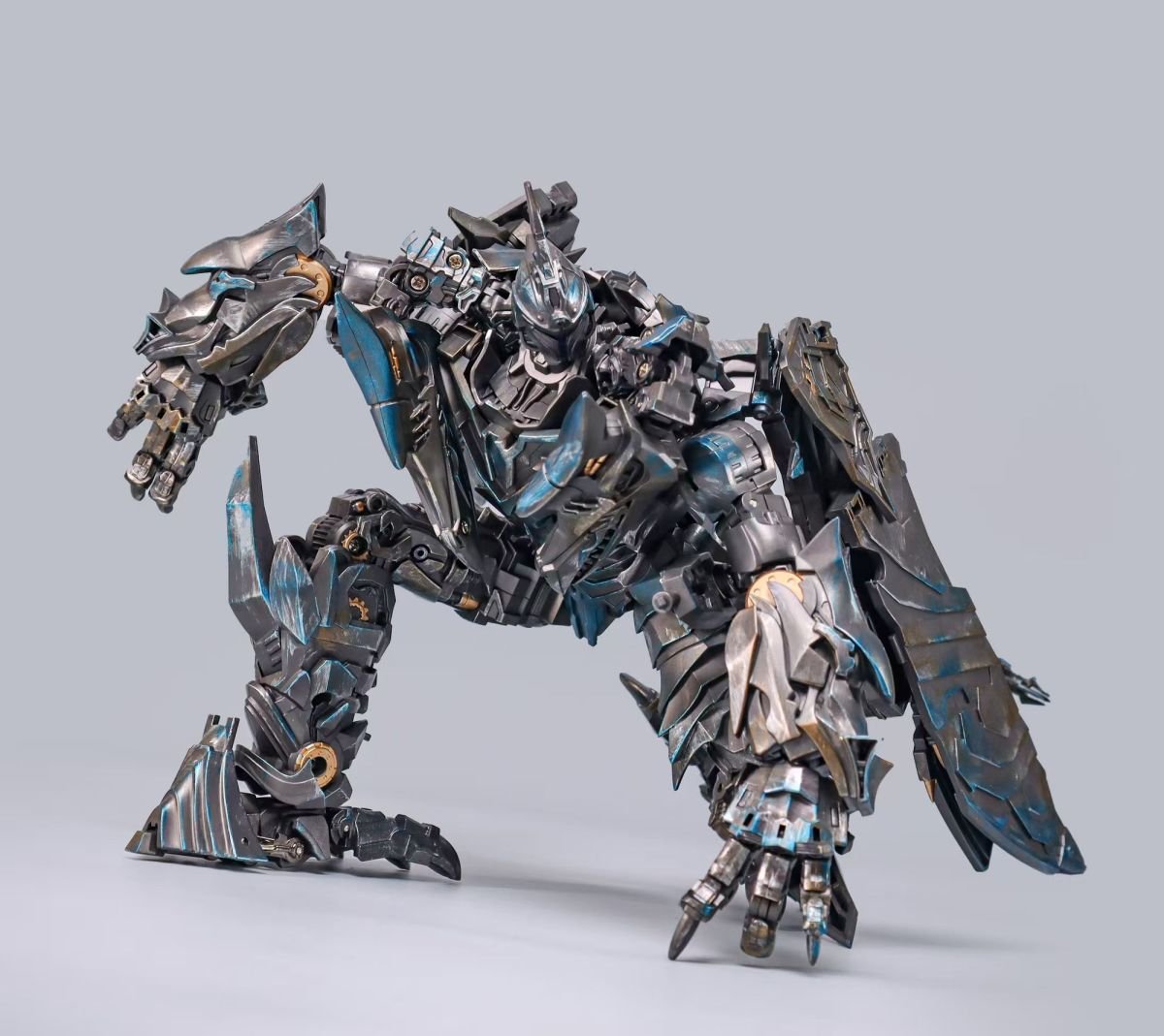 BW TW-1104 Studio Series Transformers Strafe
