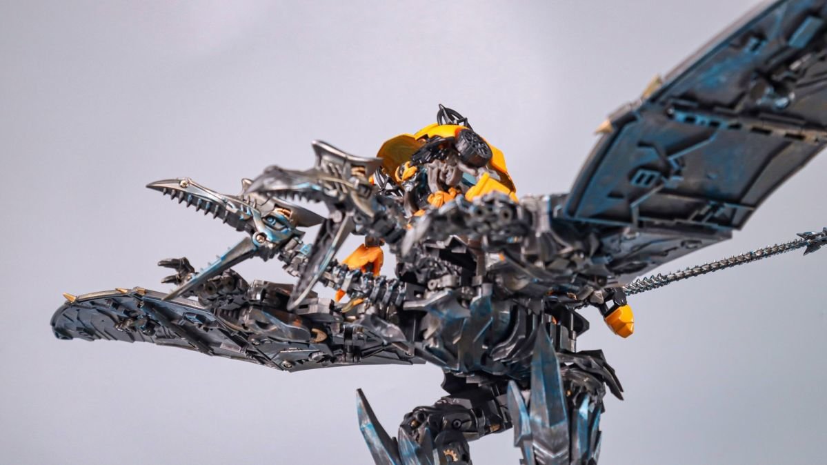 BW TW-1104 Studio Series Transformers Strafe