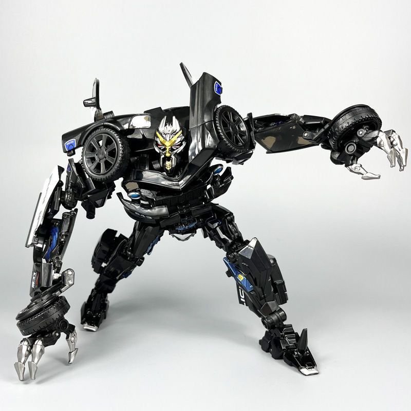 Yuexing XP-15 Barricade MPM05 Oversize Version